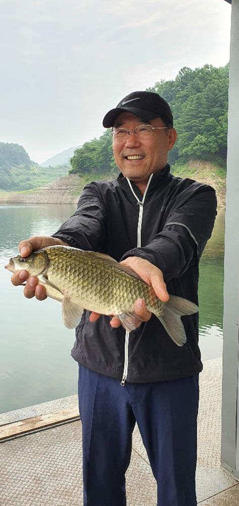 오름수위를 준비하는 명서 4짜 소식 덩어리급 소식이 이어지는 목벌낚시터 (조황조행기 - 특파원조황)