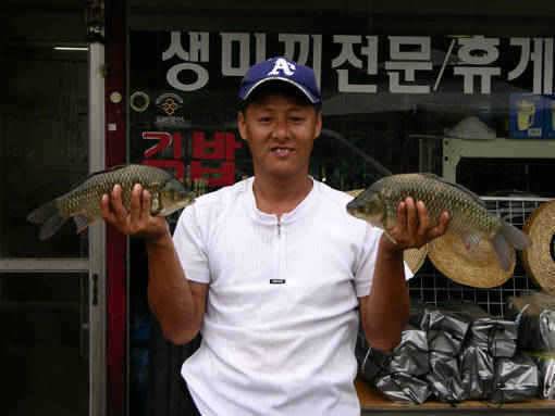 청도권 대낮에 4짜급과 354cm 을 (조황조행기 - 특파원조황)