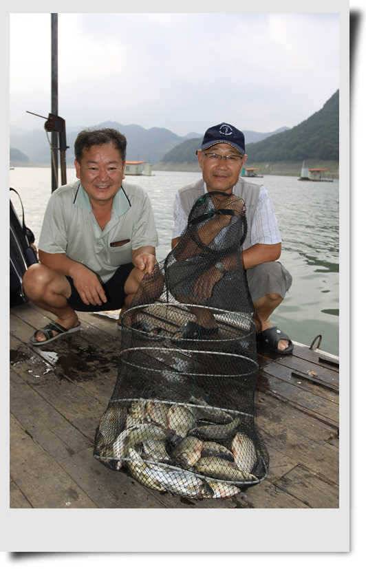 충주호 휴가시즌에 돌입 (조황조행기 - 특파원조황)