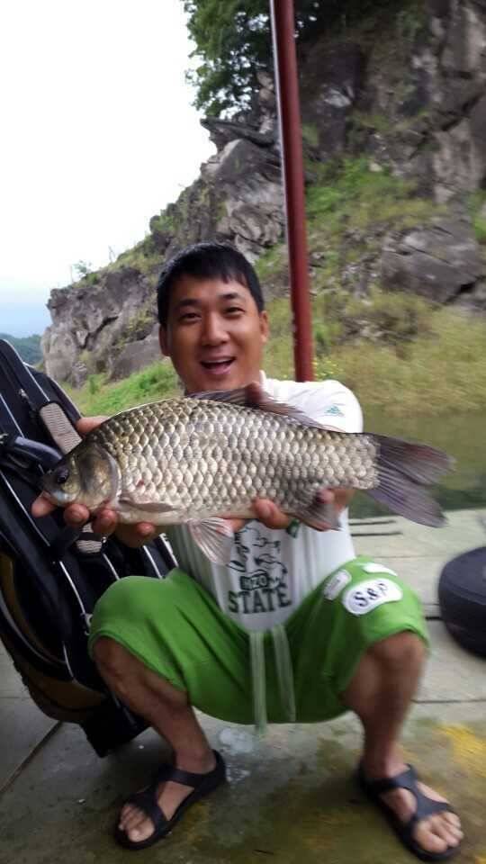 병호 낚시터 385 cm (조황조행기 - 특파원조황)