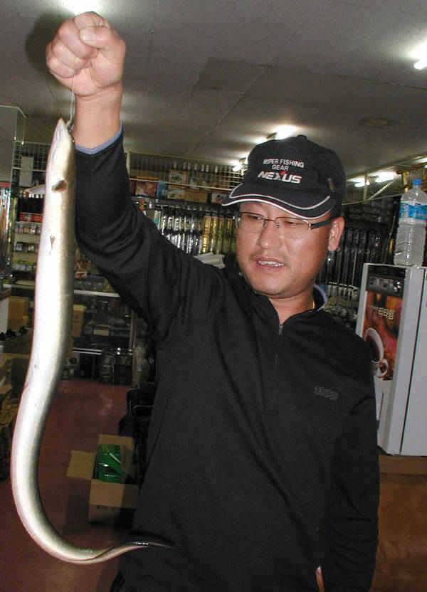 충주호 붕어 장어조황 소식입니다 (조황조행기 - 특파원조황)