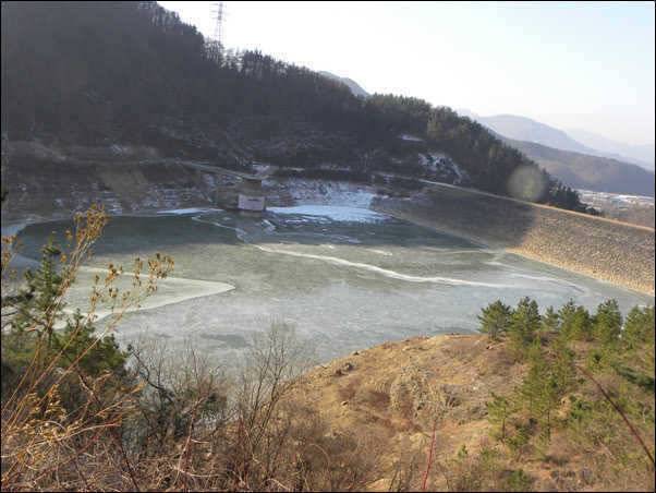 경산 송림지 결빙 빙어낚시 돌입 (조황조행기 - 특파원조황)