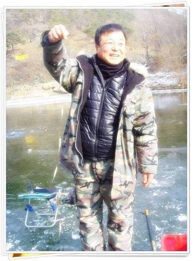 경상 용성 송림지에서 빙어들이 와글와글 (조황조행기 - 특파원조황)