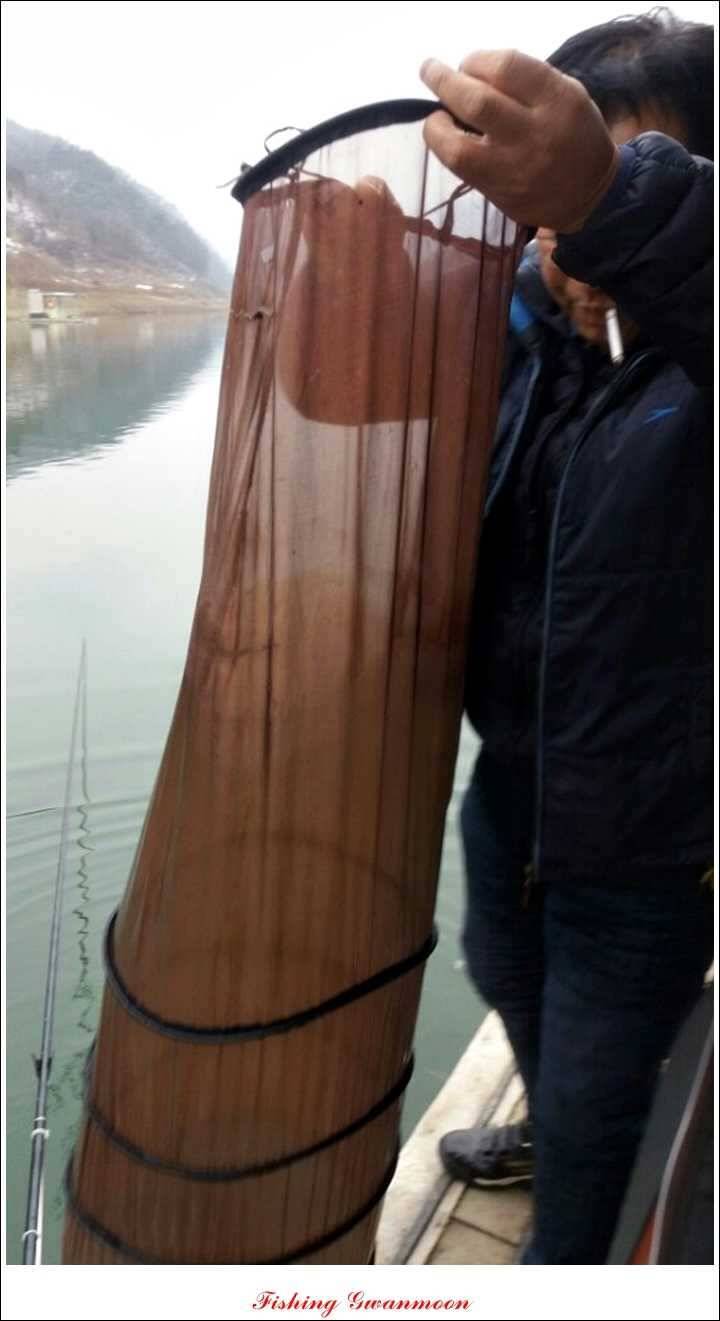 제일 40 cm 실리곡 월척 (조황조행기 - 특파원조황)