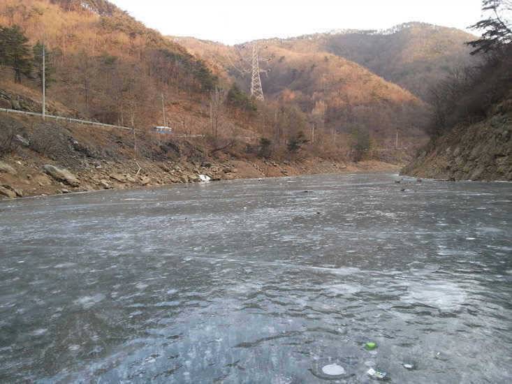 경산 용성지 빙질안전 빙어낚시굿 (조황조행기 - 특파원조황)