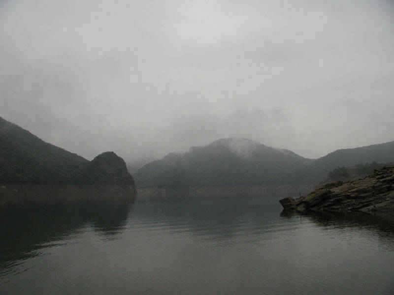 충주호 아직은 내림수위 그러나 붕어의 입질은 이어지고 (조황조행기 - 특파원조황)
