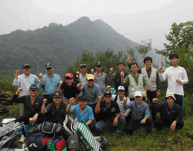 충주호 오산리의 월척붕어와 강준치 명서리의 마릿수붕어 (조황조행기 - 특파원조황)