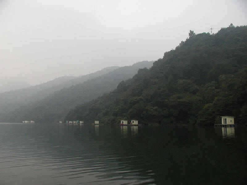 충주호 오산리의 월척붕어와 강준치 명서리의 마릿수붕어 (조황조행기 - 특파원조황)