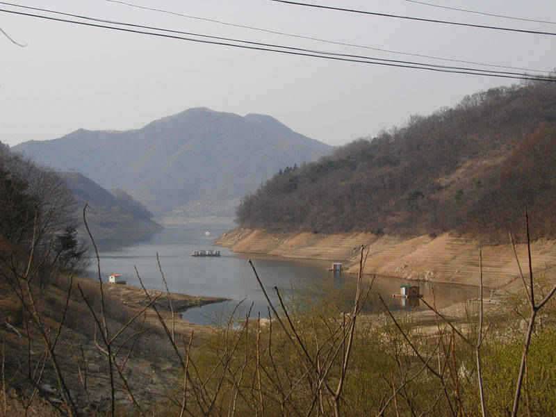 시즌을 맞고있는 충주호 소식입니다 (조황조행기 - 특파원조황)