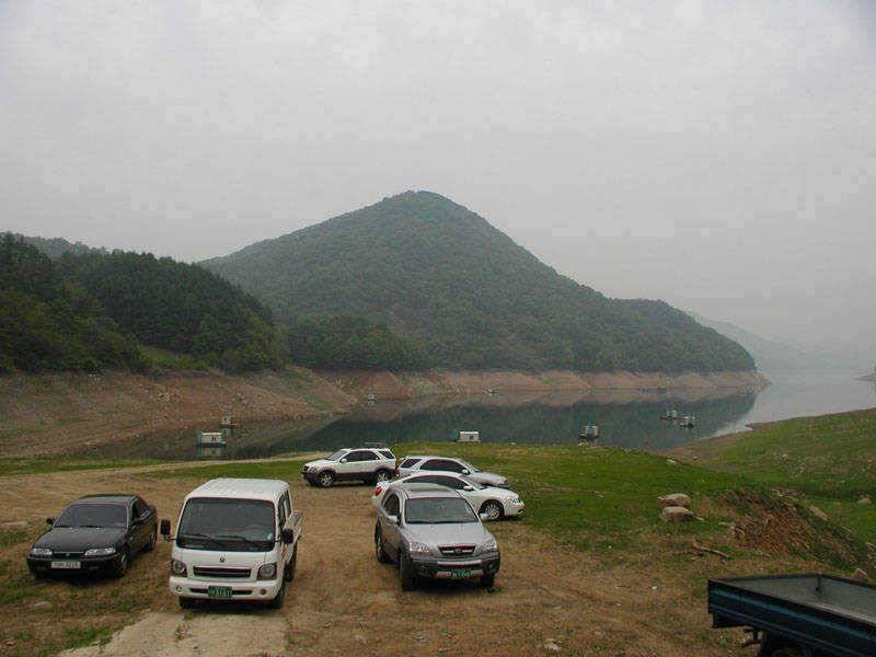 충주호 이제 월척의 그림자가 보이기 시작하네요 (조황조행기 - 특파원조황)