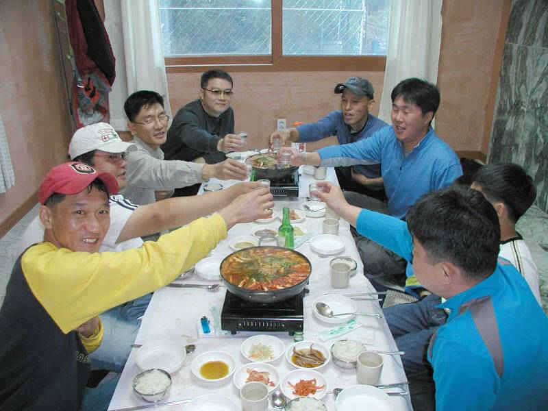 충주호 명서리 노지에서 4짜대물붕어 장어 메기까지 (조황조행기 - 특파원조황)