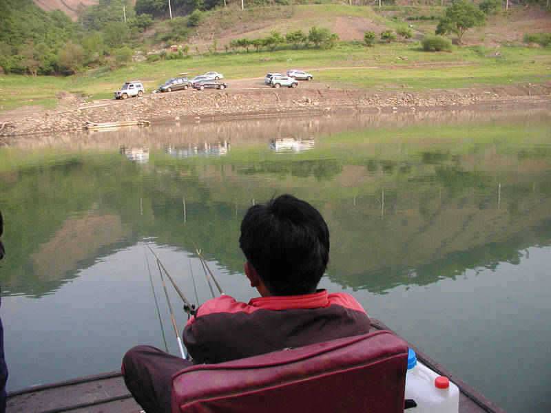 충주호 오산리낚시터 붕어낚시 소식입니다 (조황조행기 - 특파원조황)
