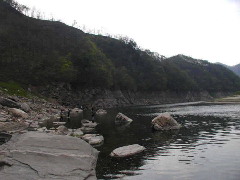 충주호 얼룩무뉘 쏘가리를 만나보세요 (조황조행기 - 특파원조황)