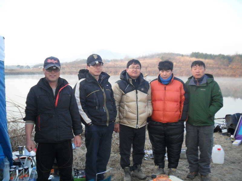 월척을 만나기 좋은시기죠 (조황조행기 - 특파원조황)