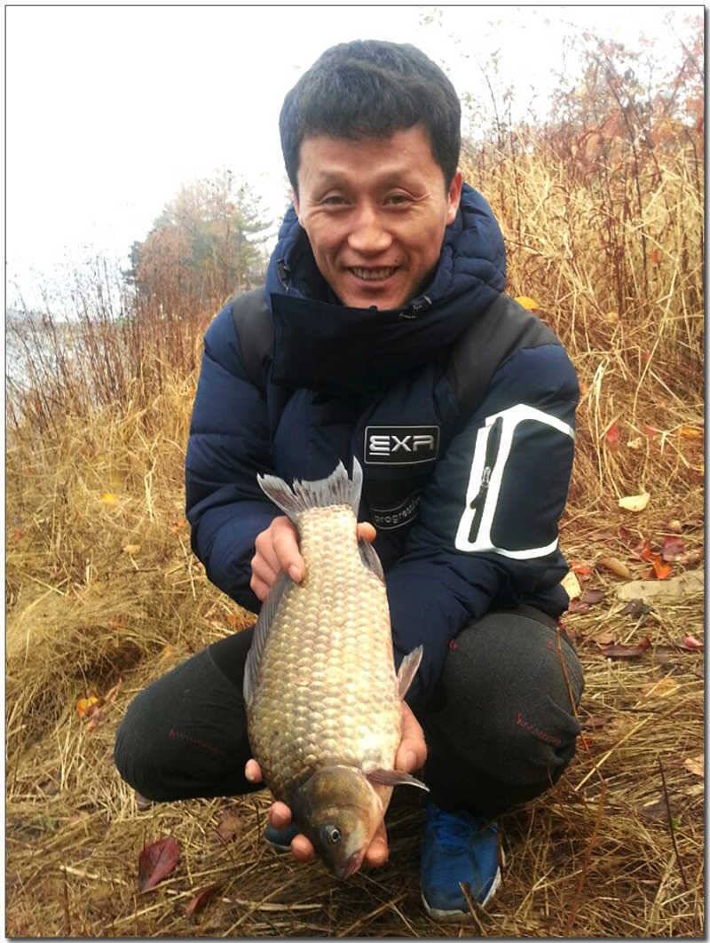 늘푸른 13 kg 대물장어칠성지 사짜 (조황조행기 - 특파원조황)