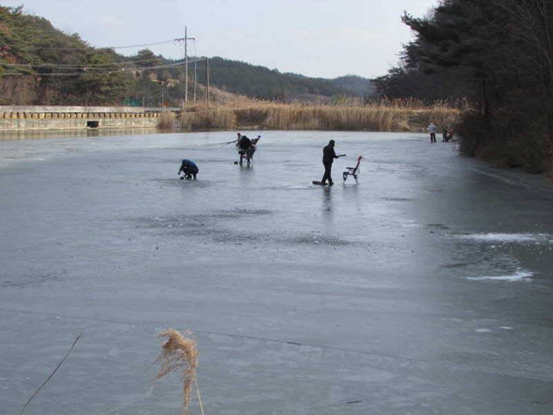 얼음낚시 시작 (조황조행기 - 특파원조황)