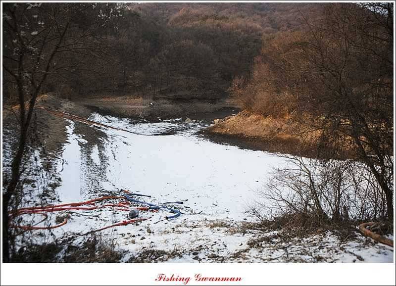 충주괴산권 결빙 상태와 빙어 낚시 (조황조행기 - 특파원조황)