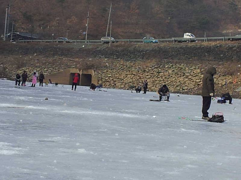 송림지 용성지 빙어낚시 여전히 좋아요 (조황조행기 - 특파원조황)