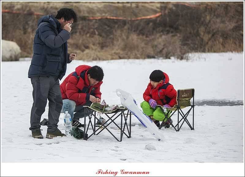 충주괴산권 결빙 상태와 빙어 낚시 (조황조행기 - 특파원조황)