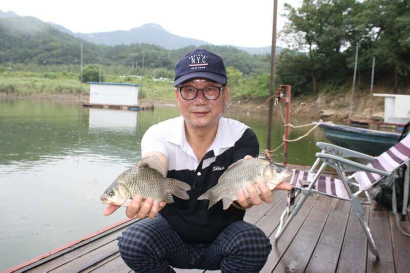 솔낚시터 꾸준한 조황이 이어지고 있습니다 (조황조행기 - 특파원조황)