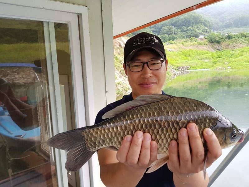 하천 39cm 외 허리급 조황 (조황조행기 - 특파원조황)