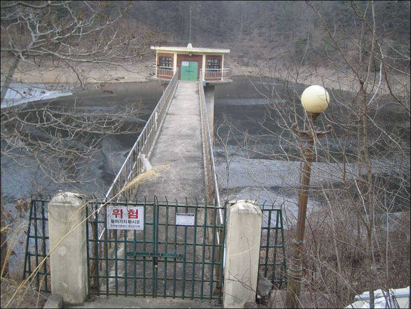 용성 송림지에 이어 용성지까지 결빙 (조황조행기 - 특파원조황)