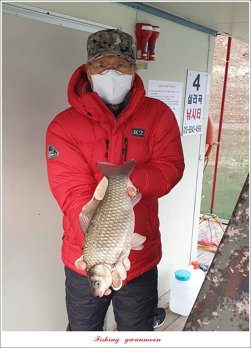 실리곡 44 cm41 cm40 cm돌감 40 cm사짜 조황 및 이벤트 시상 (조황조행기 - 특파원조황)