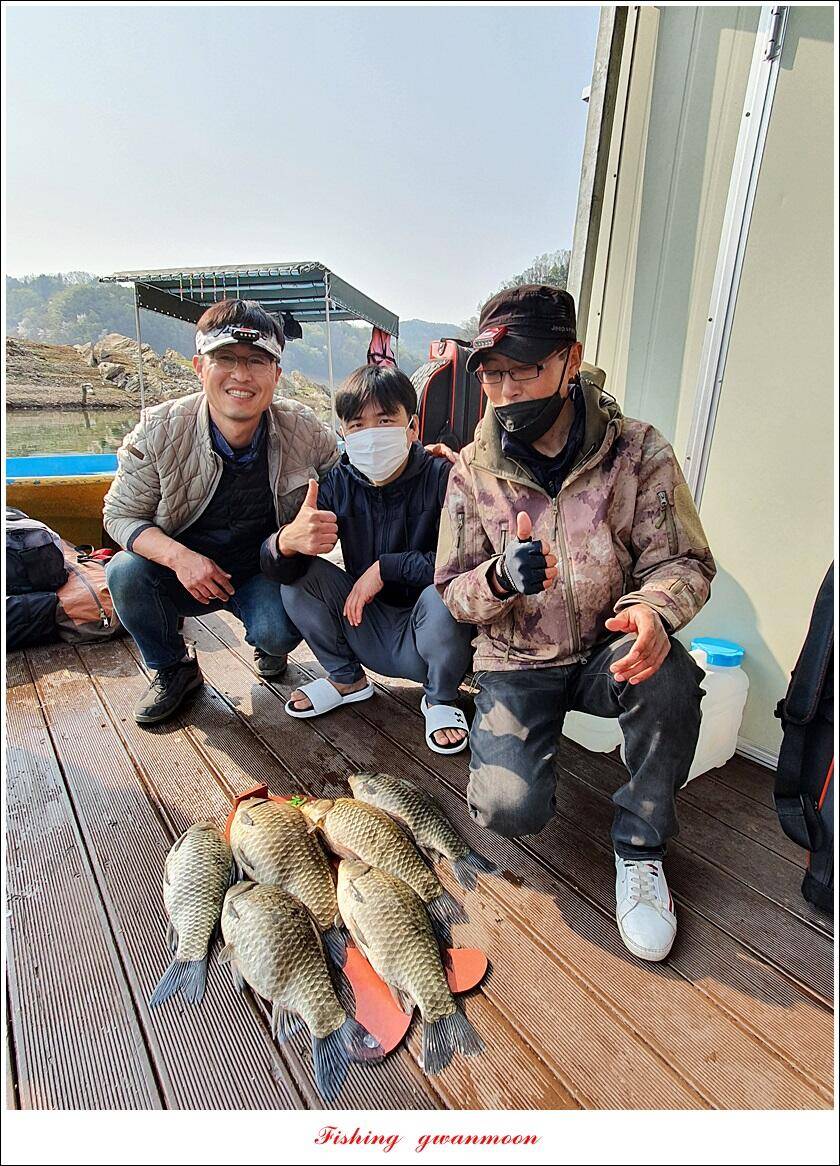 신리 4 짜 7 수실리곡 4 짜 4 수한버들 4 짜 3 수 (조황조행기 - 특파원조황)