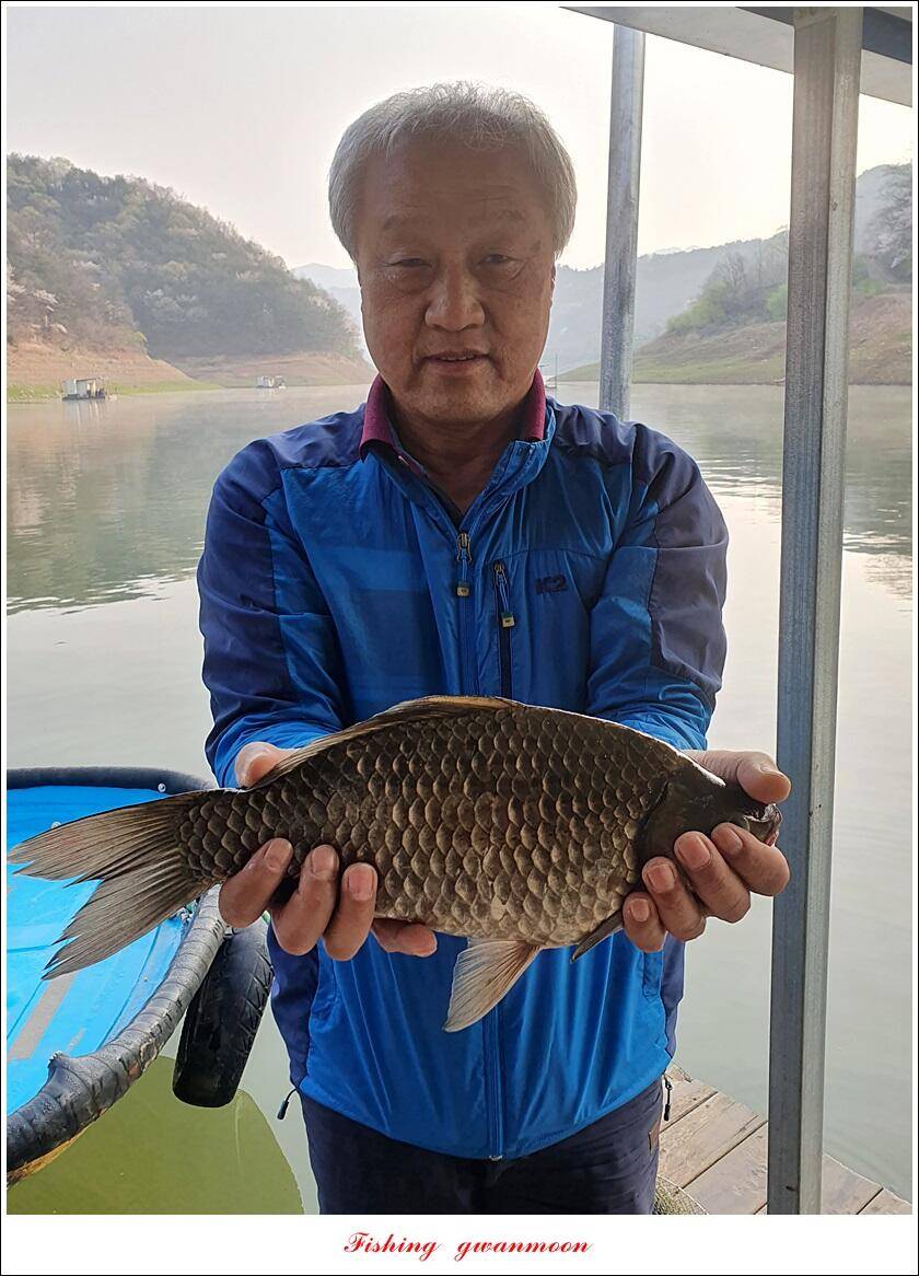 신리 4 짜 7 수실리곡 4 짜 4 수한버들 4 짜 3 수 (조황조행기 - 특파원조황)