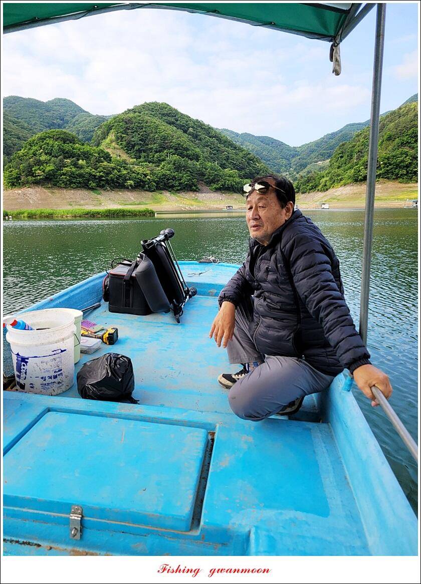 목벌 4 짜 및 월척화곡지 조황 (조황조행기 - 특파원조황)
