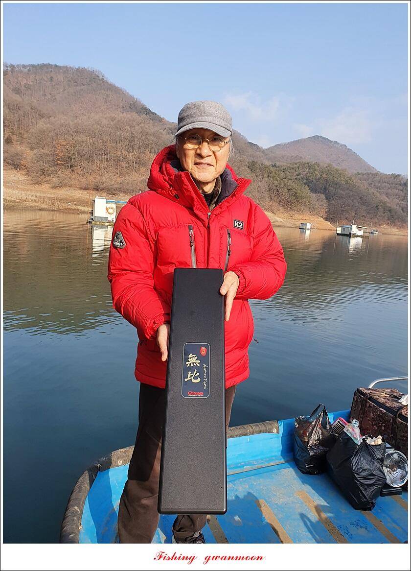 실리곡 44 cm41 cm40 cm돌감 40 cm사짜 조황 및 이벤트 시상 (조황조행기 - 특파원조황)