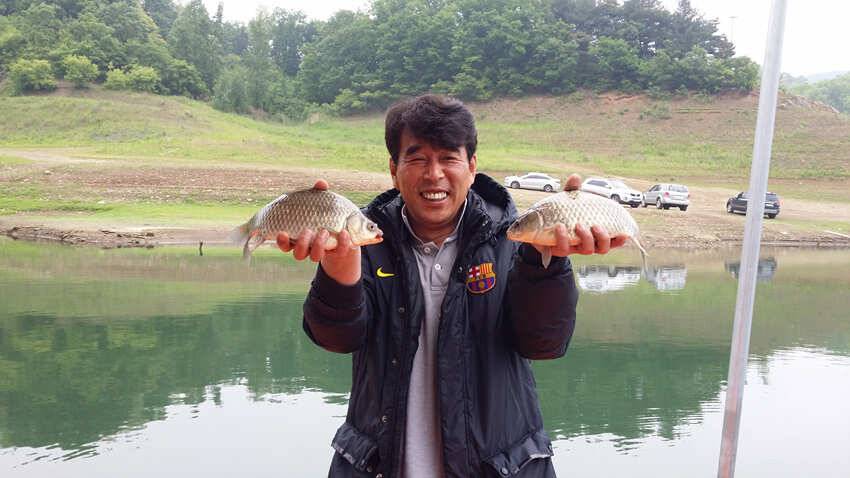 후산낚시터 월척붕어 소식입니다 (조황조행기 - 특파원조황)