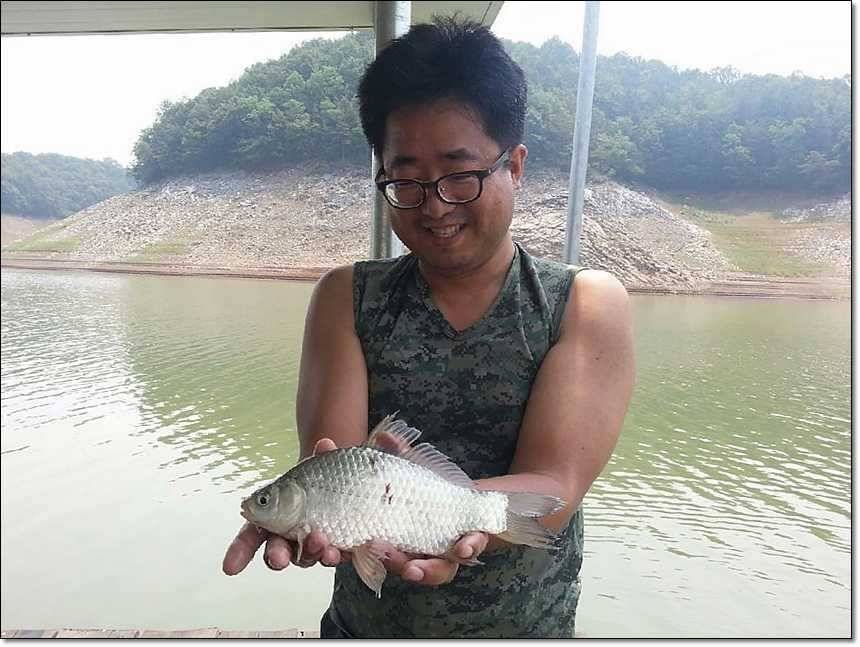 소류지 사짜충주호 사짜달천강 대박 (조황조행기 - 특파원조황)