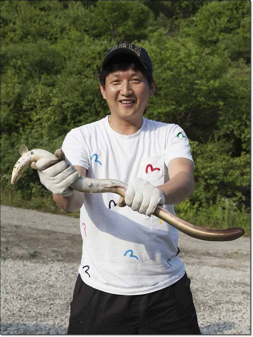 충주호 사짜사짜장어 대물 (조황조행기 - 특파원조황)