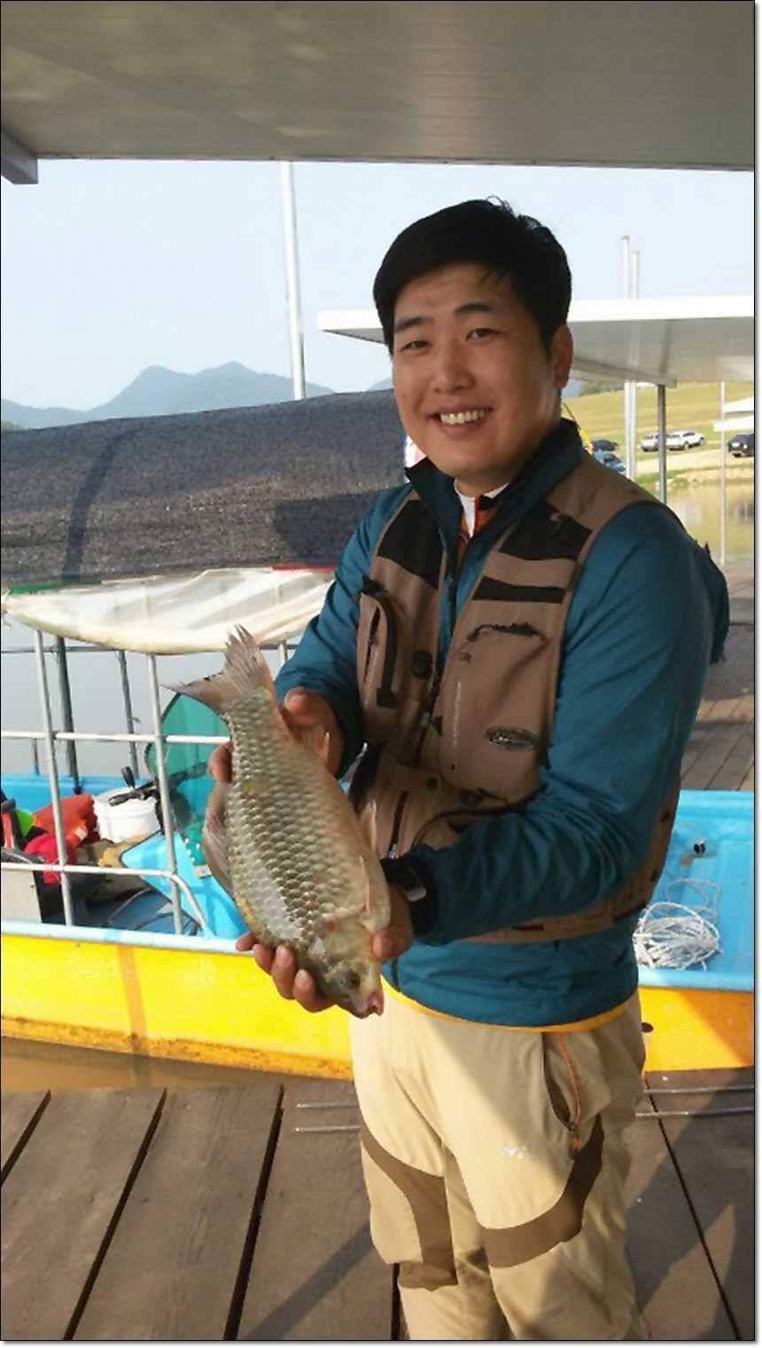 늘푸른 대물장어 대박한버들 39 센치 월척 (조황조행기 - 특파원조황)