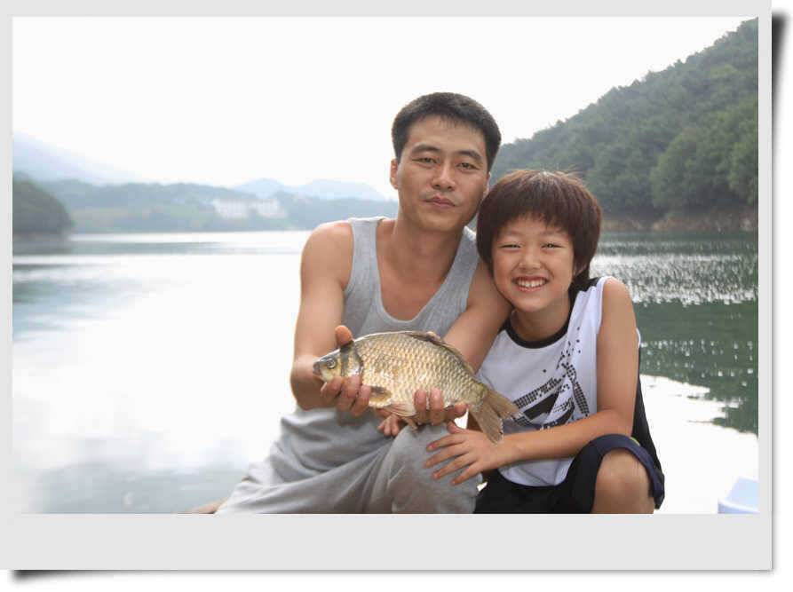 연휴에 충주호 갈까 (조황조행기 - 특파원조황)
