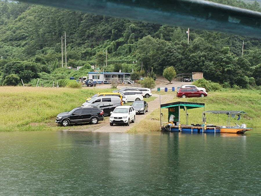 목벌낚시터 대물붕어와 살아나는 장어조황 명서낚시터4짜 대물붕어 소식입니다 (조황조행기 - 특파원조황)