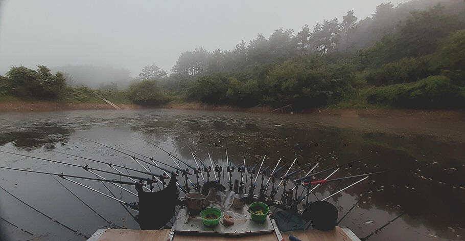 장마의 시작비오기 직전 저수지 상황 (조황조행기 - 특파원조황)