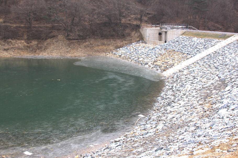 낚동에서 겨울소식 전합니다 (조황조행기 - 특파원조황)