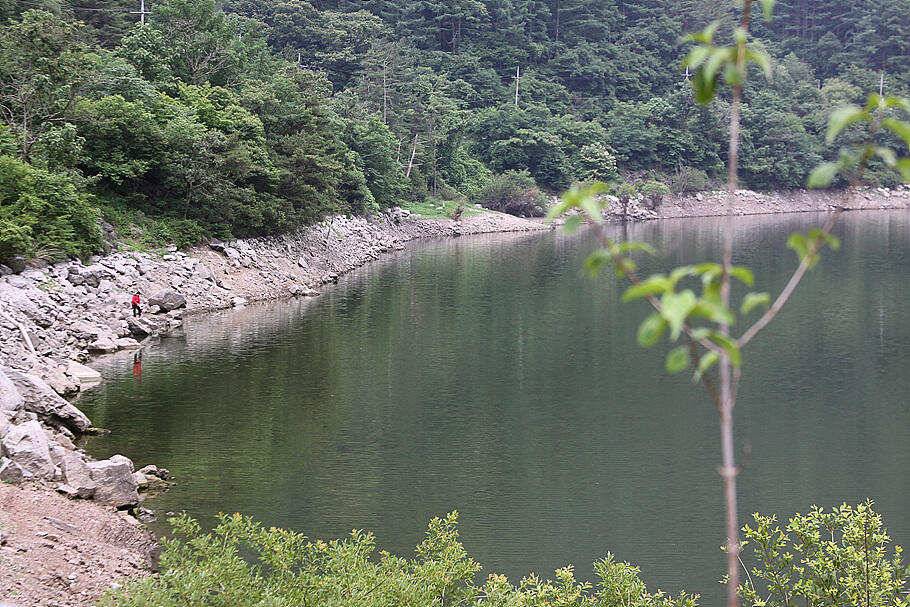 장마의 시작-비오기 직전 저수지 상황 :: 토종붕어를 사랑하는 사람들
