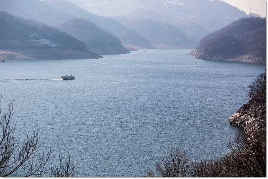 충주호 겨울 소식 (조황조행기 - 특파원조황)
