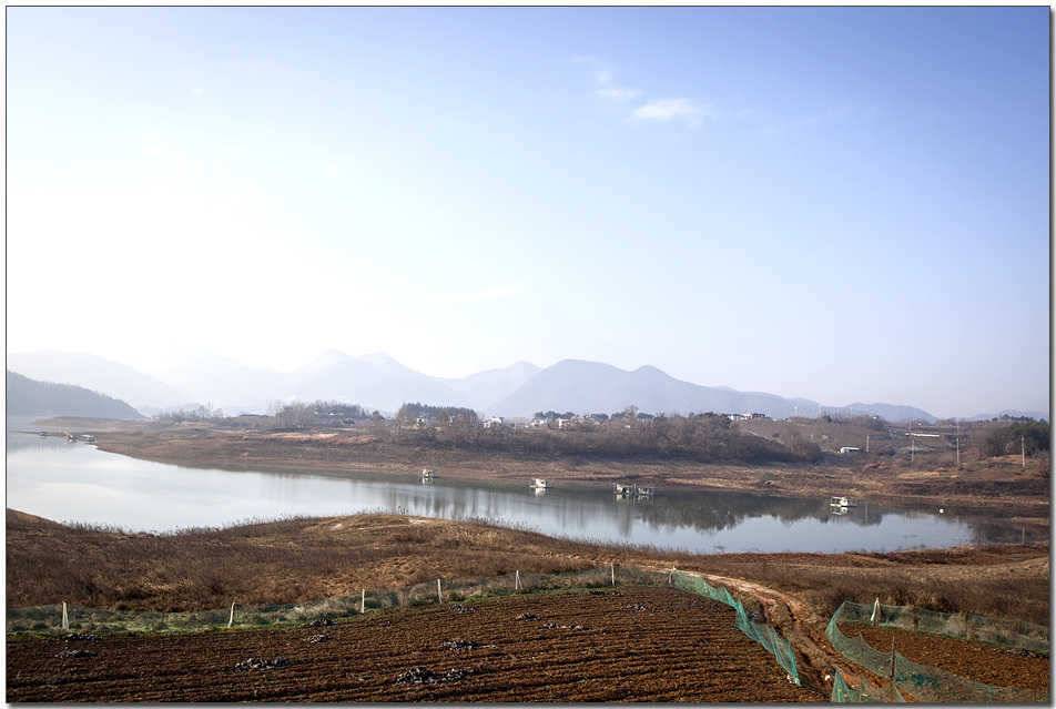 충주호 겨울 낚시 (조황조행기 - 특파원조황)