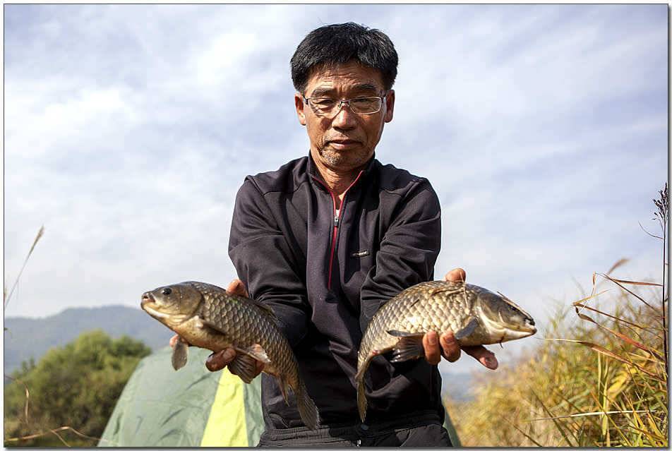 한버들 사짜달천강 월척 (조황조행기 - 특파원조황)