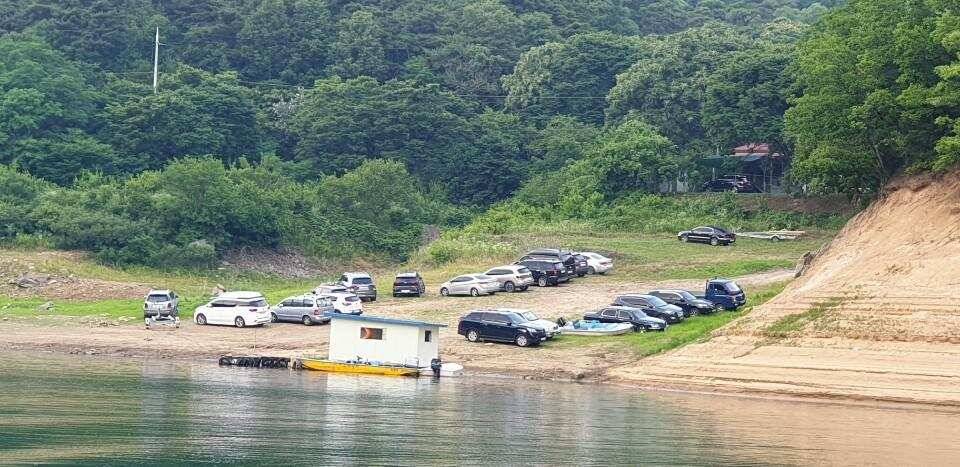솔 42 43cm 대물붕어 목벌에도 4짜 꽃바위 키로급장어 허리급 붕어조황 (조황조행기 - 특파원조황)