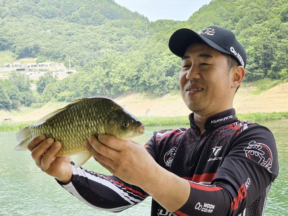 괴산음성 저수지 및 목벌 낚시터 조황 (조황조행기 - 특파원조황)