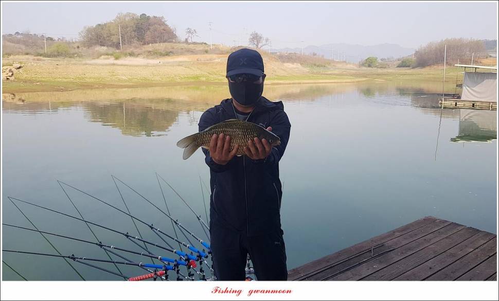 신리 4 짜 7 수실리곡 4 짜 4 수한버들 4 짜 3 수 (조황조행기 - 특파원조황)