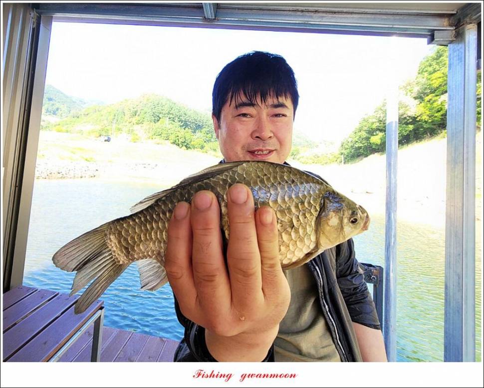 목벌 43 cm37 cm소류지 4 짜솔 낚시터 월척화곡지 대물 조황 (조황조행기 - 특파원조황)