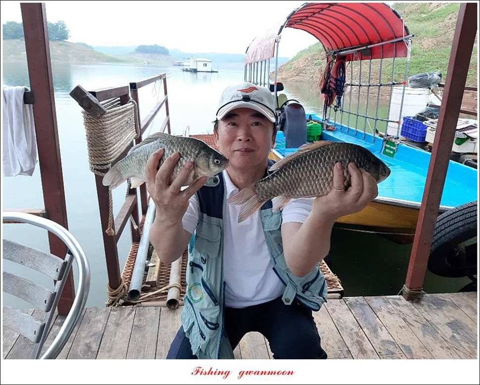 돌감 38 cm36 cm35 cm제일 낚시터 현황 (조황조행기 - 특파원조황)