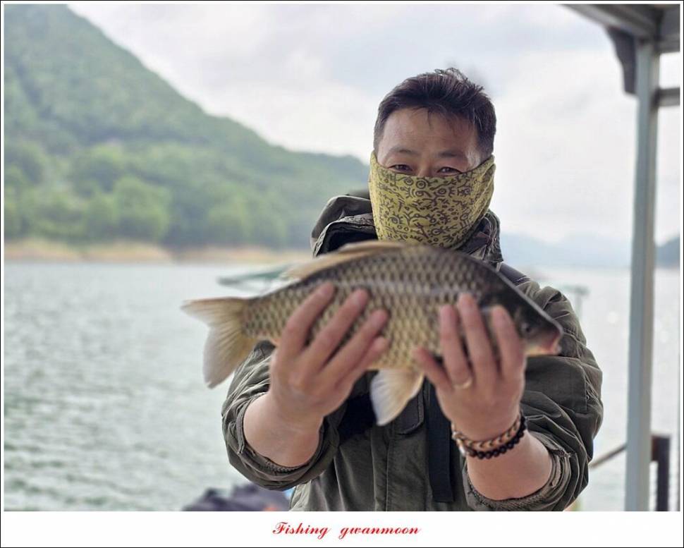 목벌 4 짜 및 남한강 4 짜 조황 (조황조행기 - 특파원조황)