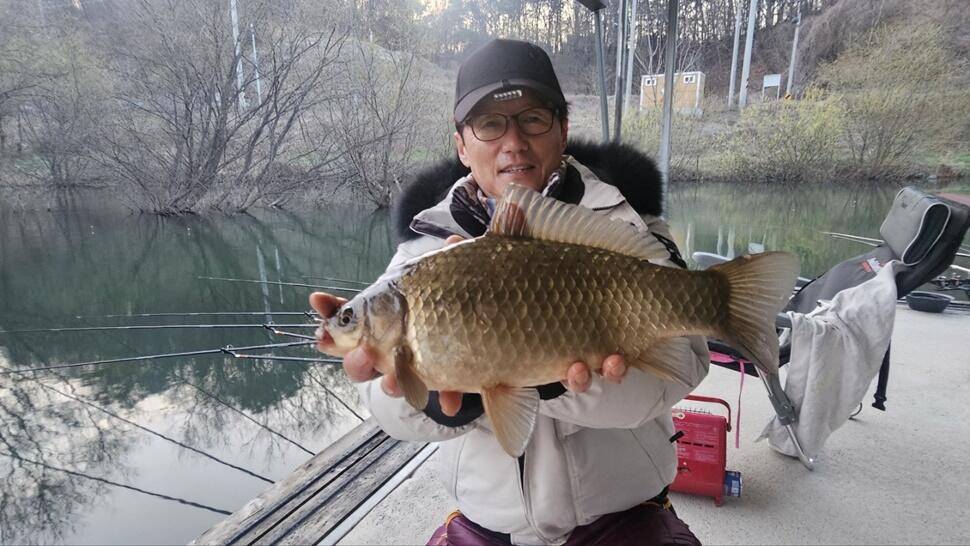 솔 45 cm37 cm36 cm화곡지 4 짜 조황 (조황조행기 - 특파원조황)